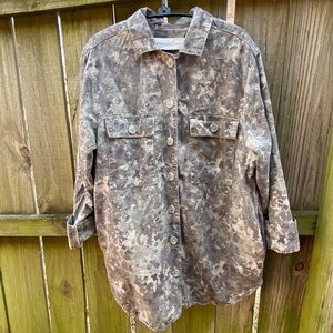 Treasure & Bond Small Green Camouflage Shirt